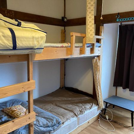 הוסטל אוטארו Emina Backpackers מראה חיצוני תמונה